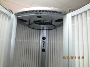 вертикальный профессиональный солярий бу hapro luxura v5 lumina мощные лампы быстрый загар
